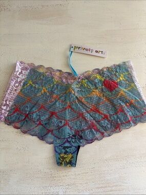 Private Arts mermaid lace low rise cheeksters